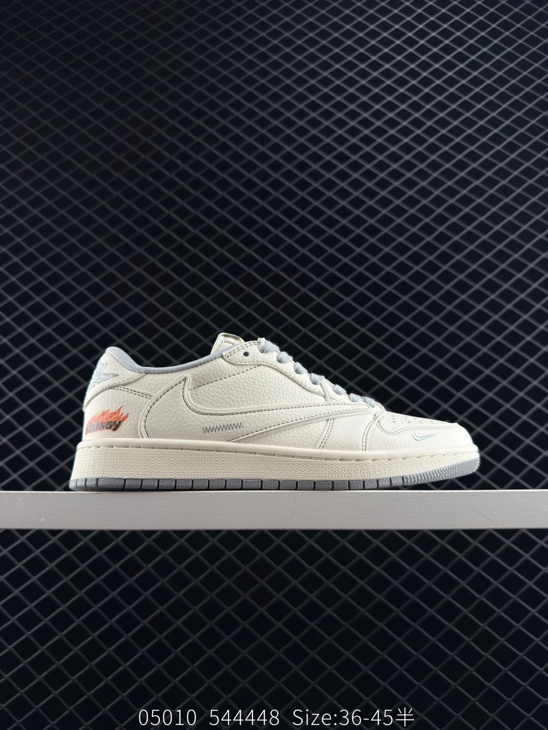 Nike AIR JORDAN 1 RETRO LOW Nike AIR JORDAN 1 RETRO LOW